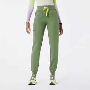 ISO Figs Zamora High Waisted Joggers - Fern in Medium Tall & Catarina Top